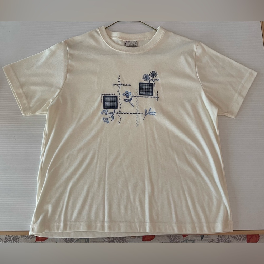 COMPANY COLLECTION SHORT SLEEVE T-SHIRT
